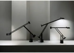 Artemide Tizio Table Lamp | Black - Classic - LED