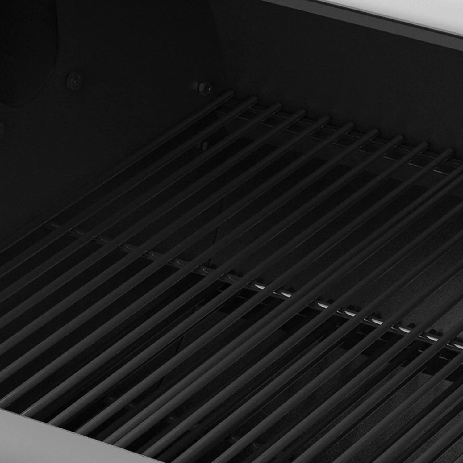 Dyna-Glo Signature Series DGSS443CB-D Heavy-Duty Compact Barrel Charcoal Grill, Black powder coat