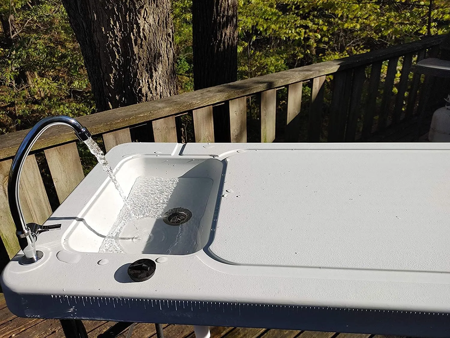 Fish Cleaning Table Portable Folding Fish Cleaning Table with Sink and Sprayer Outdoor Sink Station with Hose Hook Up Camping Table with Sink Fish Fillet Hunting Table