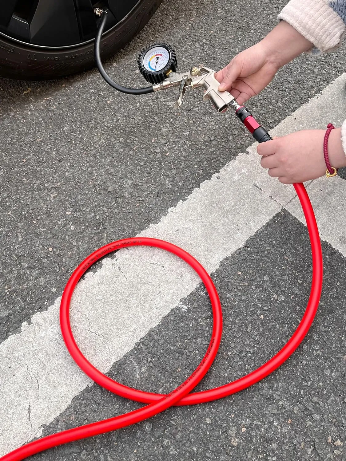 Hybrid Air Hose 3/8-Inch x 100FT，300 PSI Heavy Duty Air Compressor Hose, Lightweight, Kink Resistant, All-Weather Flexibility with 1/4-Inch Swivel Solid Aluminum Quick Coupler and Plug,Red