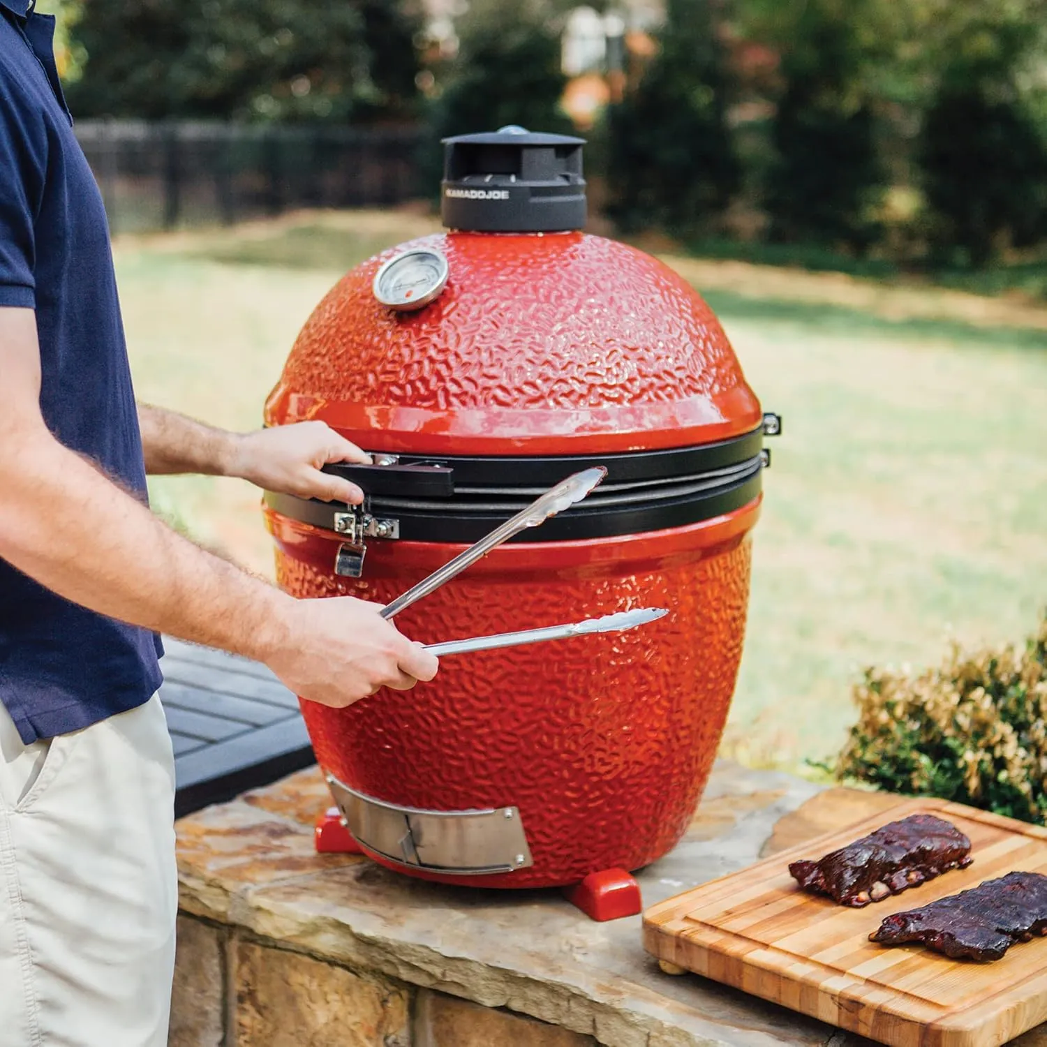 Kamado Joe Classic Joe Series II 18-inch Standalone Ceramic Charcoal Grill and Smoker with AirLift Hinge, Kontrol Tower Top Vent and 250 Cooking Square Inches in Red, Model KJ-23RHC