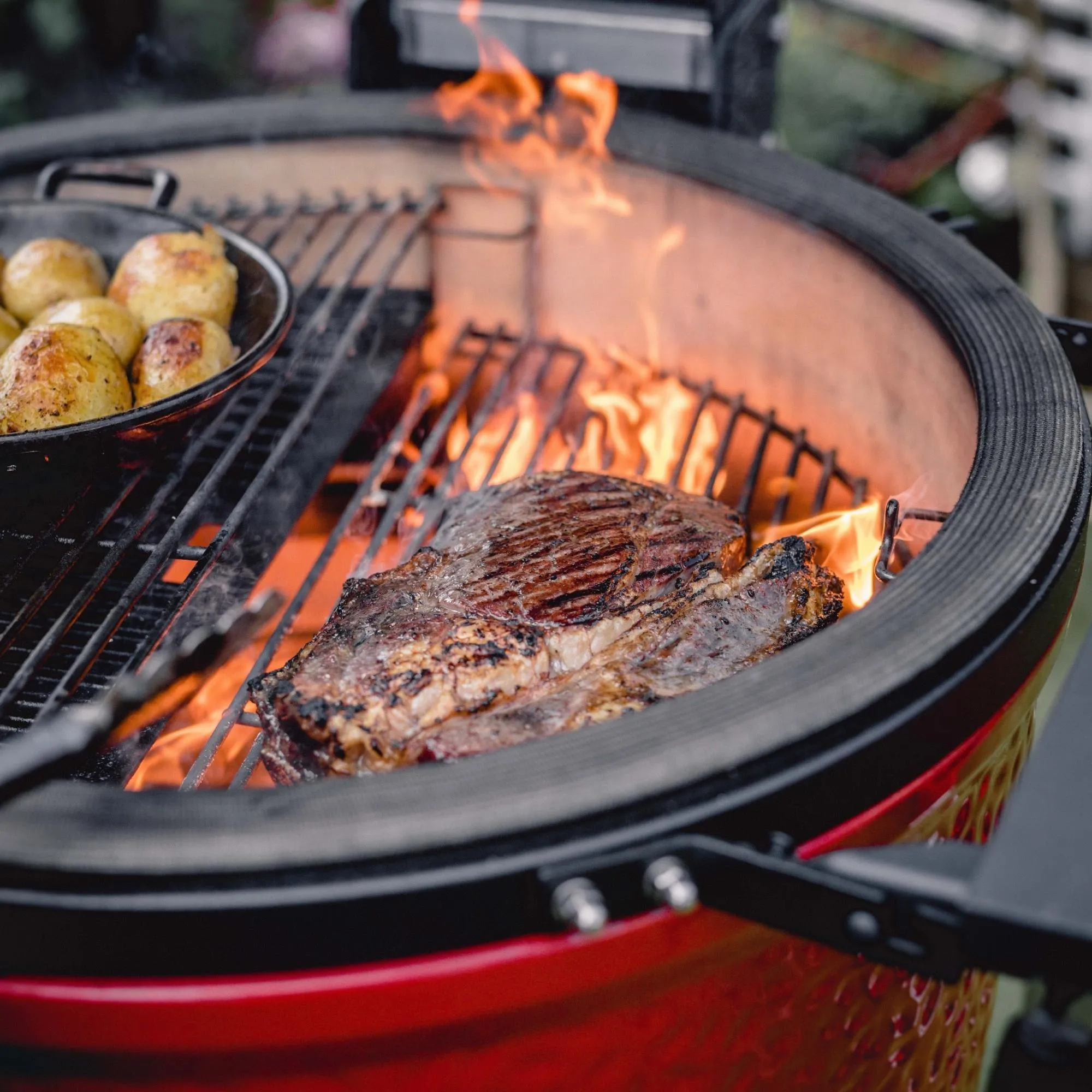 Kamado Joe Classic Joe Series II 18" Ceramic BBQ Grill & Trolley