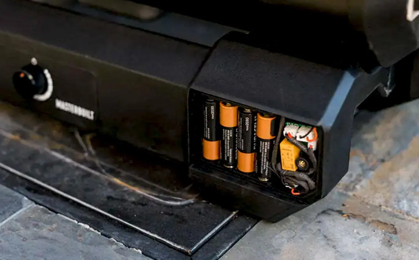 Masterbuilt Portable Charcoal BBQ