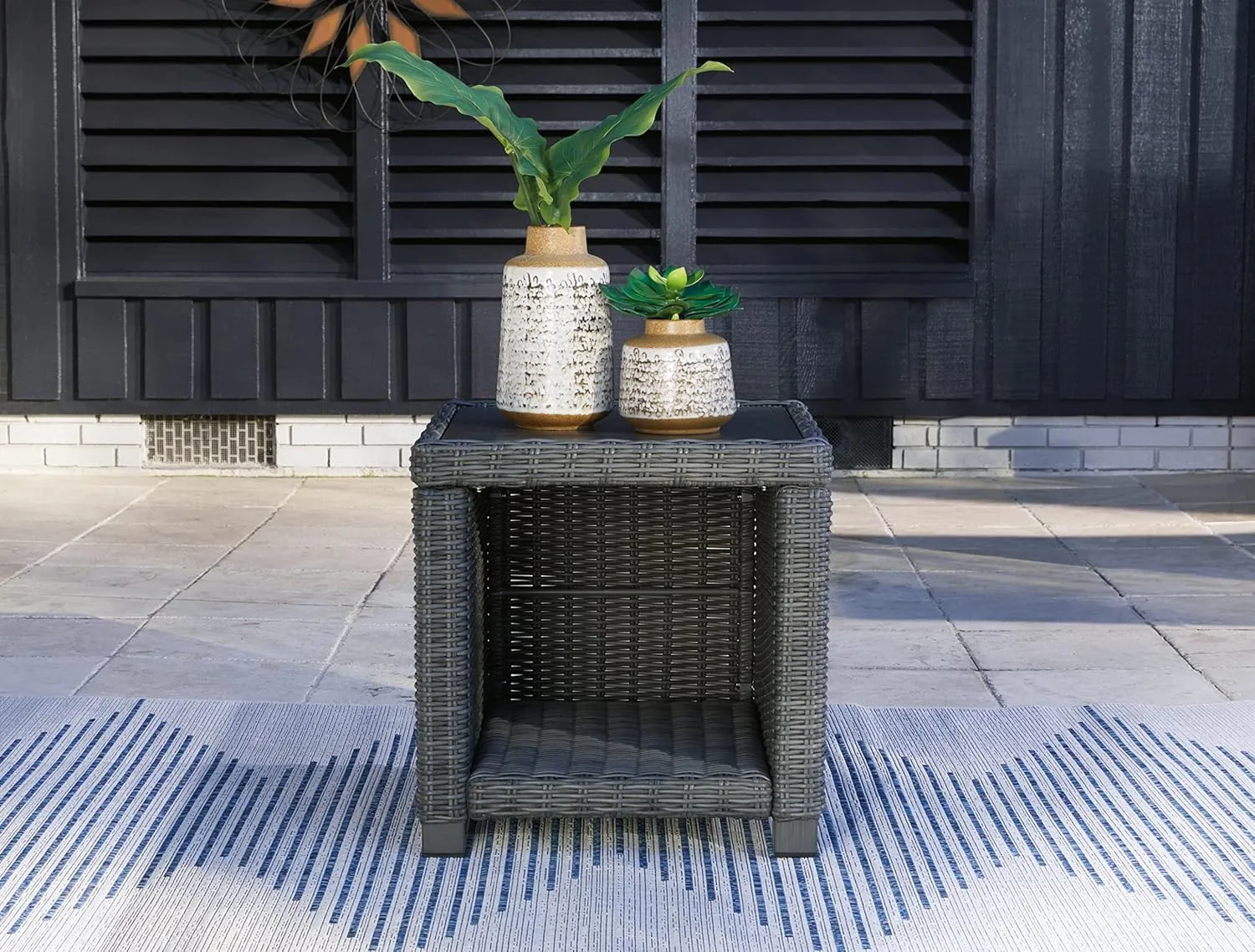 Signature Design by Ashley Elite Park Outdoor Wicker Patio End Table, Gray