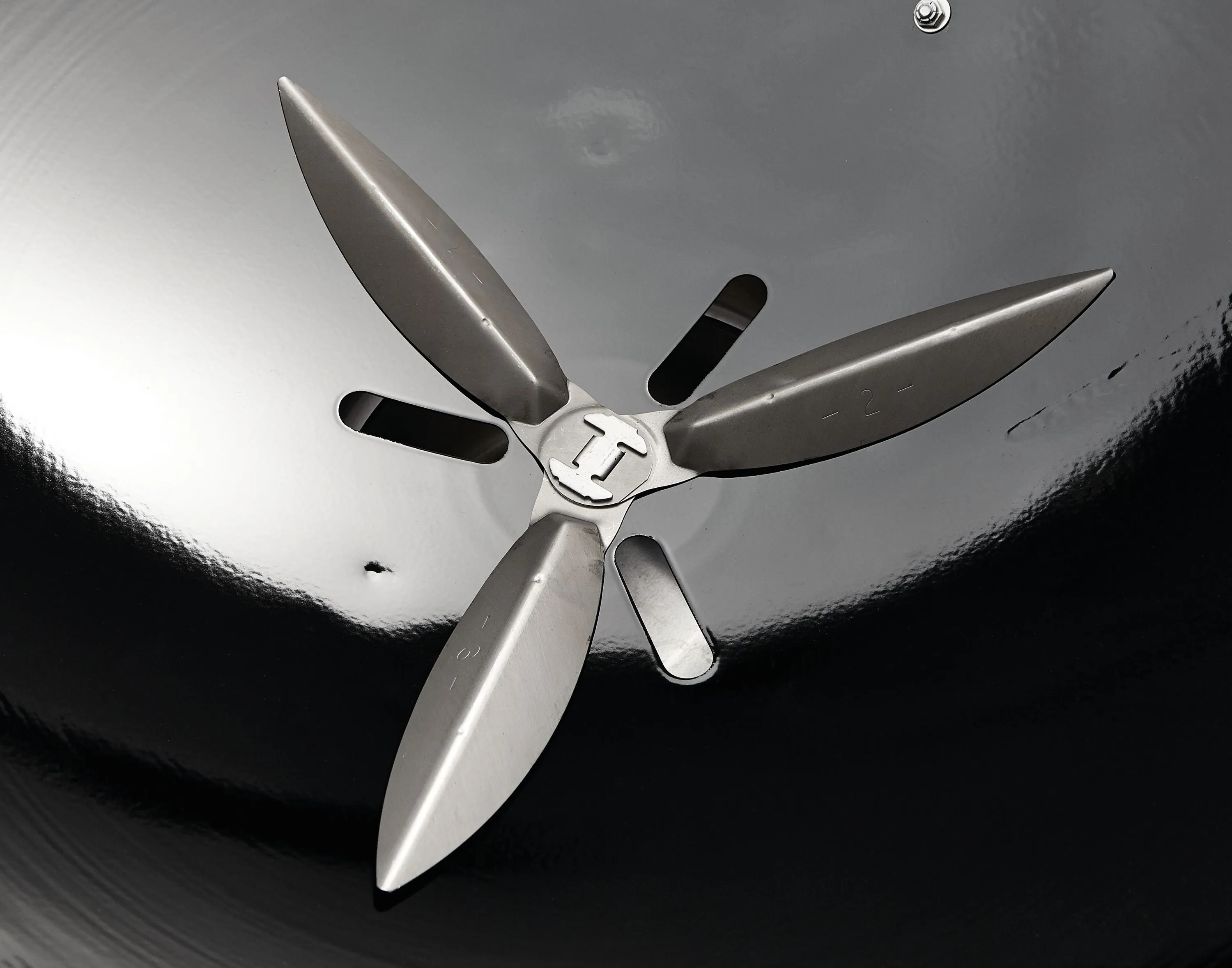 Weber Master-Touch 5750 Charcoal